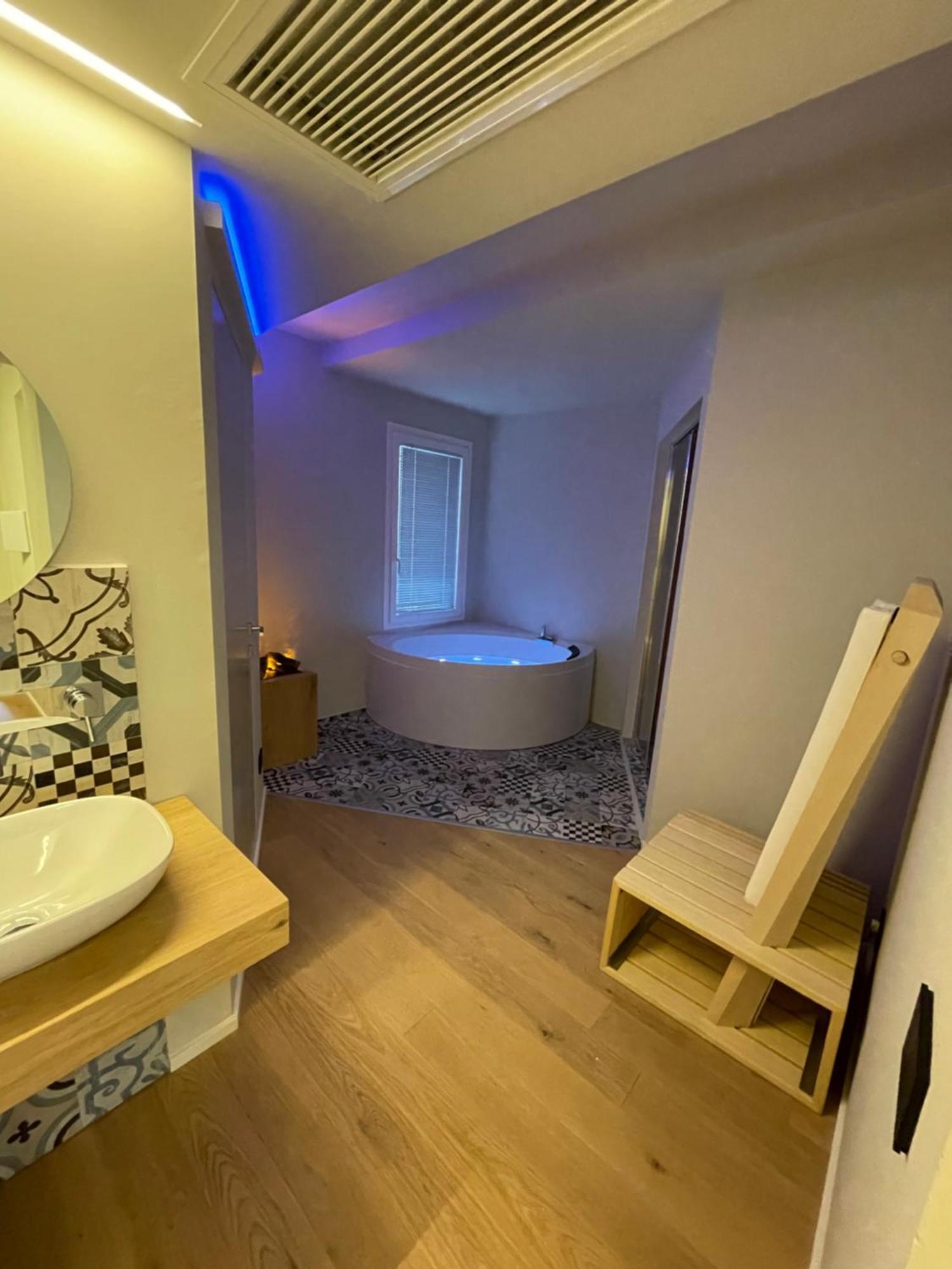 Urban Private Spa Porto SantʼElpidio Buitenkant foto